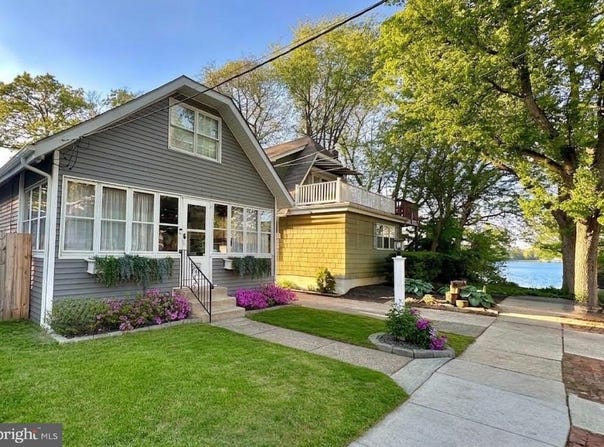 135 E WAYNE Terrace, COLLINGSWOOD, NJ 08108