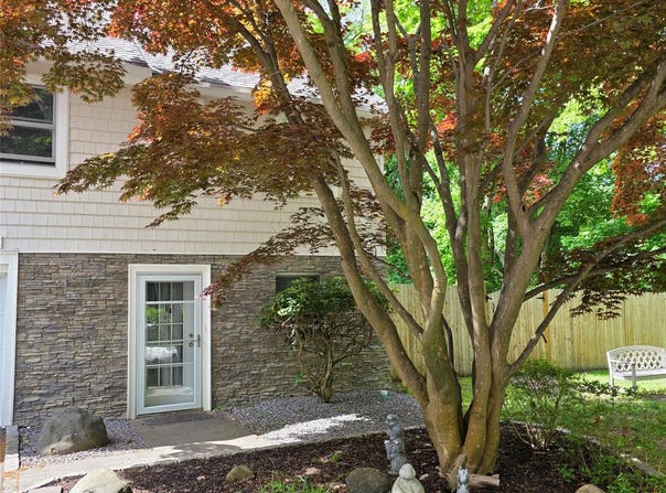 Port Jefferson, NY 11777