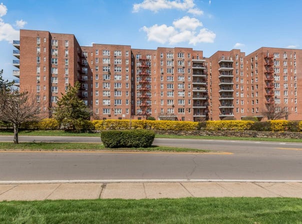 245 Rumsey Road, Yonkers, NY 10701