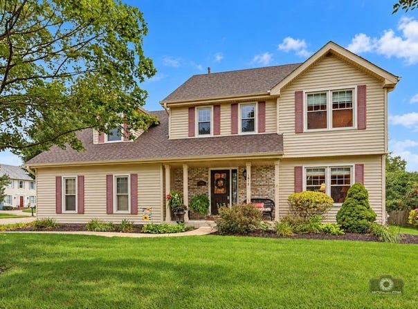 1613 Chestnut Hill Road, Plainfield, IL 60586