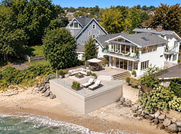 88 Oceanic Avenue, Staten Island, NY 10312