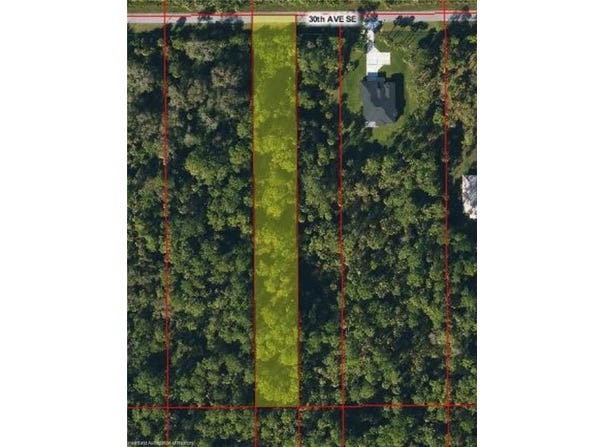 89 30 Avenue SE, Naples, FL 34116