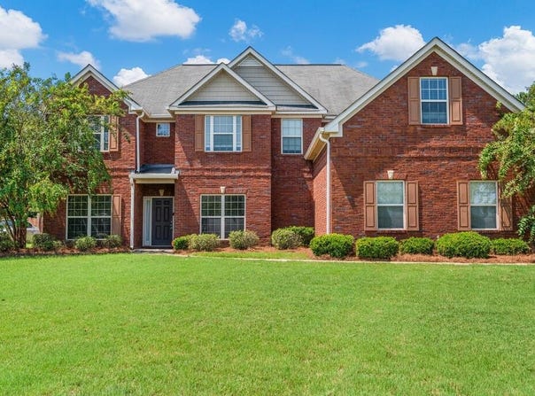 49 Registry Way, Fort Mitchell, AL 36856
