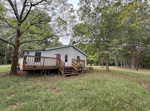 5918 Hwy 8 E, Mena, AR 71953