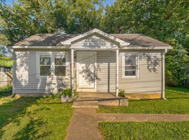 511 N Warren Avenue, Springfield, MO 65802