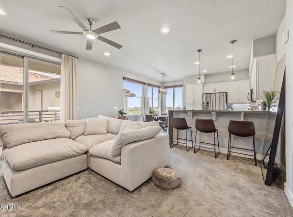 17850 N 68TH Street, Phoenix, AZ 85054