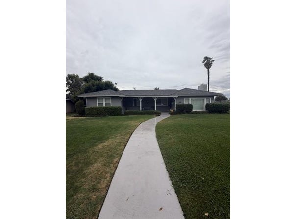 632 Foster, Madera, CA 93637