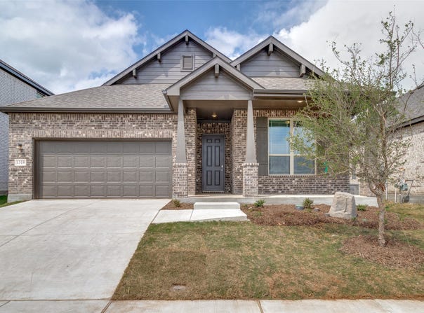 1319 Beach Boulevard, Sherman, TX 75090