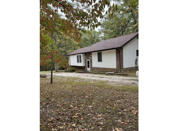1814 State Highway 125 S, Sparta, MO 65753
