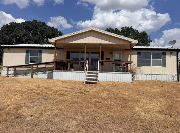 1219 FM 2583, Bowie, TX 76230