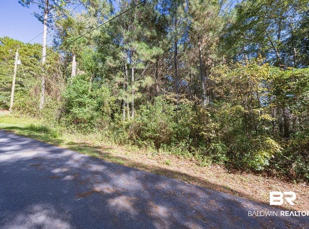 102 Everade Circle, Daphne, AL 36526
