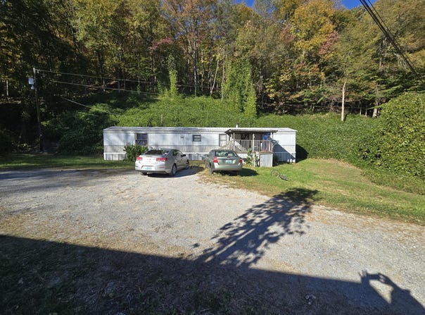 7756 US-119, Wallins, KY 40873