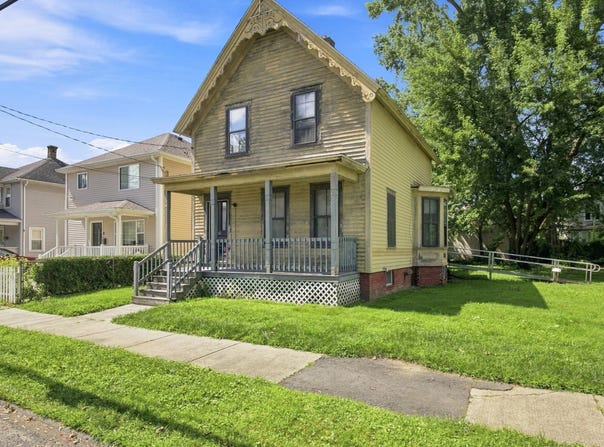 40 Day Street, West Springfield, MA 01089