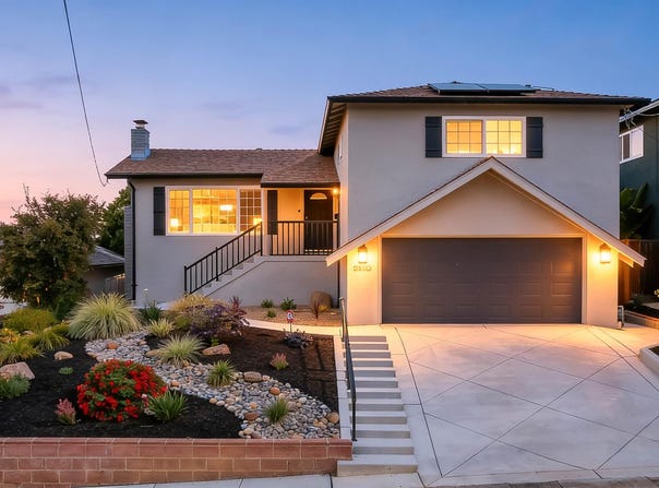5020 Proctor Rd, Castro Valley, CA 94546
