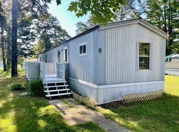 16 Gary Way, Plattsburgh, NY 12901