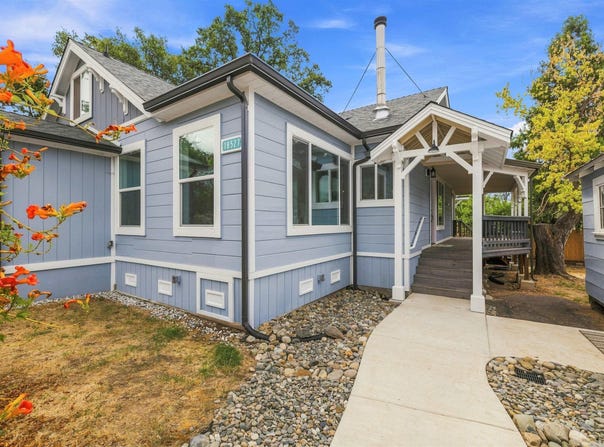 18527 Crocker Ave, Tuolumne, CA 95379