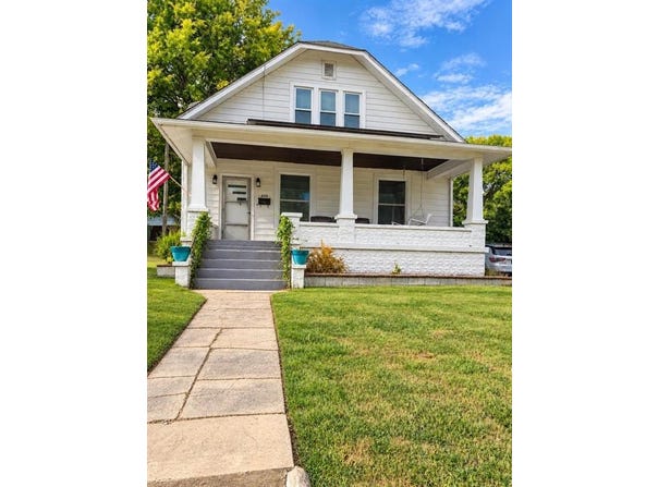 521 E Broad St, Central City, KY 42330