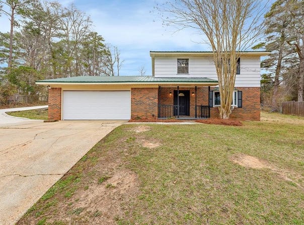 152 GILL DR, Ozark, AL 36360