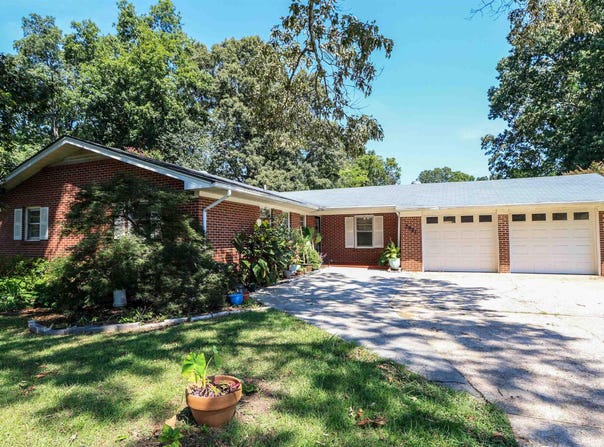 3921 MORRIS DRIVE, ANNISTON, AL 36207