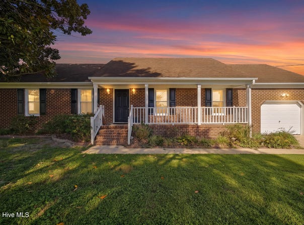240 Puddin Ridge Road, Moyock, NC 27958
