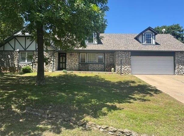 909 Bayshore Drive, Sand Springs, OK 74063