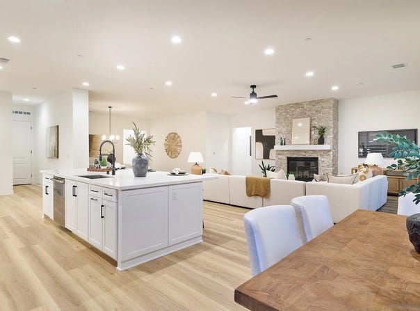 1748 Ishihara Rd, Vista, CA 92084