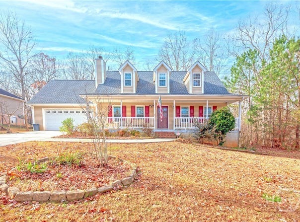 149 Candlestick Drive, Hull, GA 30646