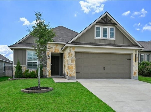 2011 Kathryn Drive, Bryan, TX 77807