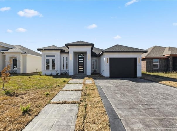 415 Serg Loop, Alamo, TX 78516