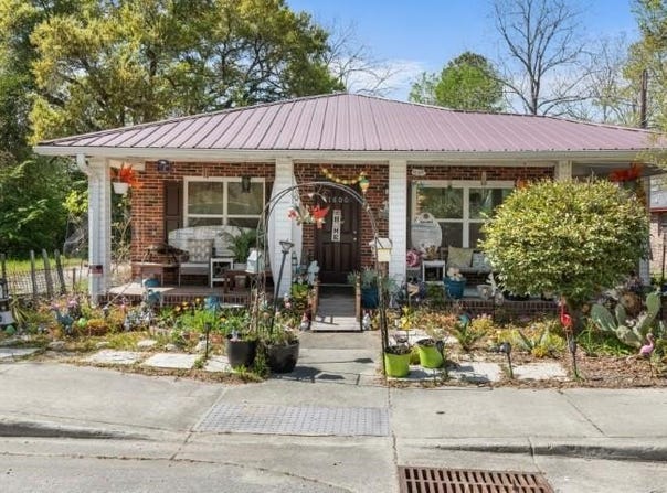 1800 Brown St., Conway, SC 29527
