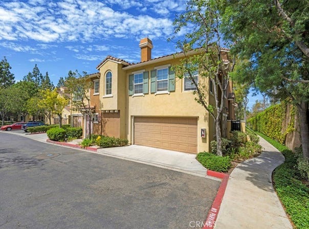 1002 Timberwood, Irvine, CA 92620