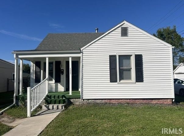 1332 M Avenue, New Castle, IN 47362-2320