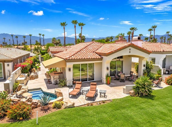 280 Tomahawk Drive, Palm Desert, CA 92211
