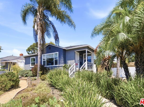 7952 Dunbarton Ave, Los Angeles, CA 90045