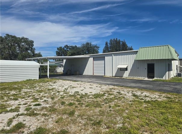 4640 SOUTHSIDE Boulevard, Sebring, FL 33870