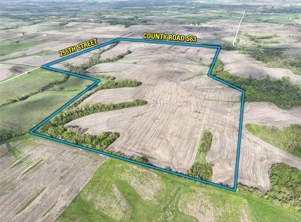 02 255th Street, Melrose, IA 52569