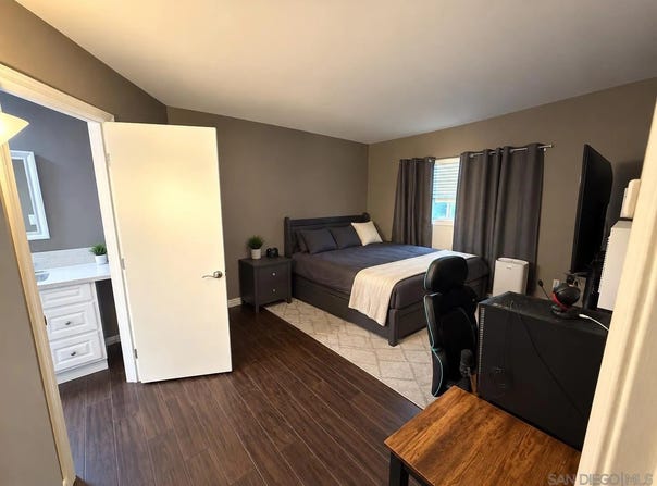 9727 Winter Gardens, Lakeside, CA 92040