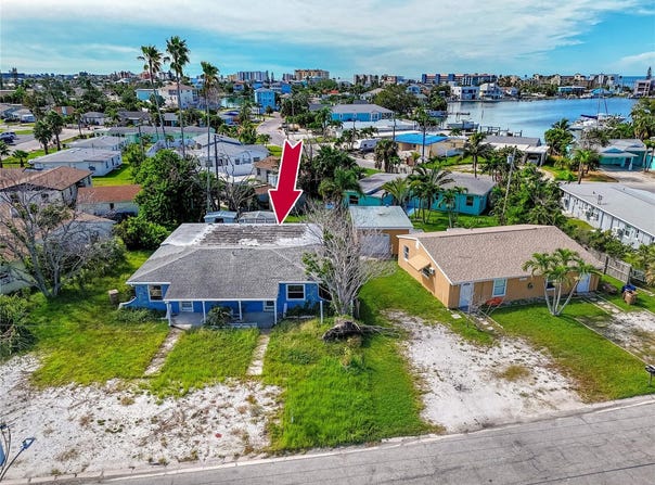 14204 E PARSLEY Drive, MADEIRA BEACH, FL 33708