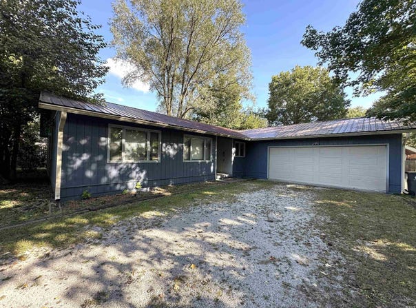 4424 E 10th Street, Bloomington, IN 47408-2804