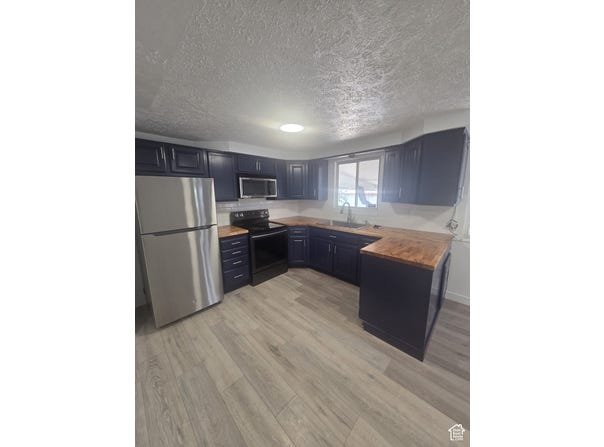 3058 W MINUET Ave S, West Valley City, UT 84119