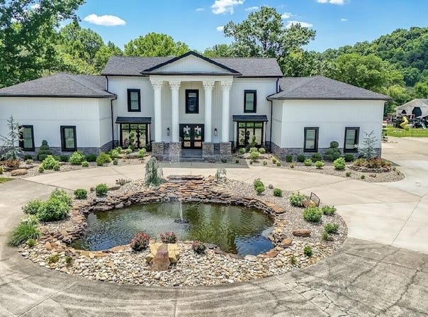 6606 S US Highway 25E, Flat Lick, KY 40935