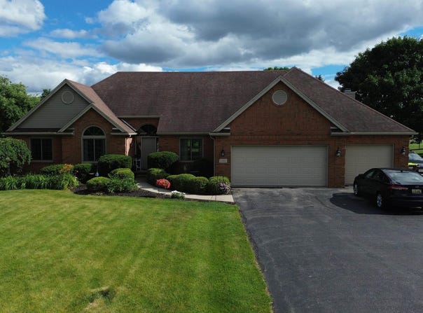 1461 W Smith Road, Temperance, MI 48182