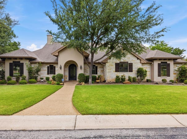 203 Pristine Ln, Georgetown, TX 78633