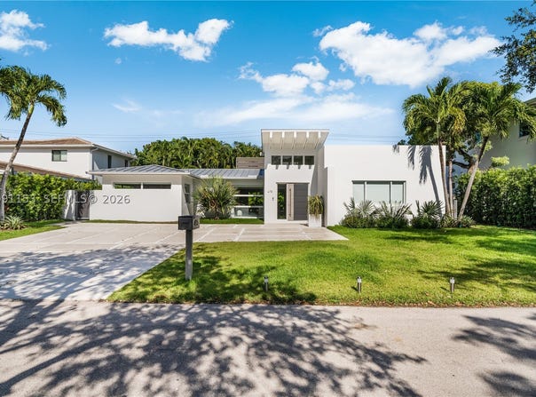 475 Woodcrest Rd, Key Biscayne, FL 33149