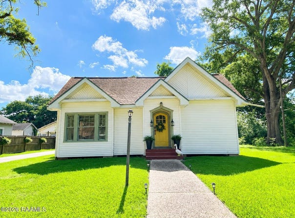 210 S 6th Street, Eunice, LA 70535