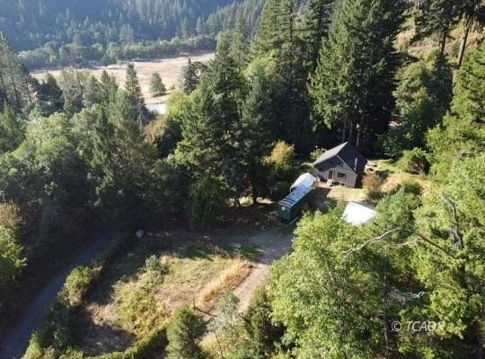 18191 Denny Rd, Burnt Ranch, CA 95527