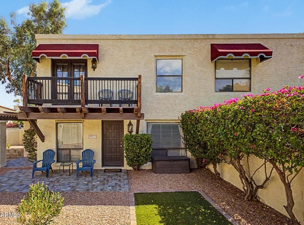 4902 E HAZEL Drive, Phoenix, AZ 85044