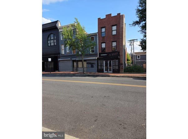 1129 W BALTIMORE Street, BALTIMORE, MD 21223