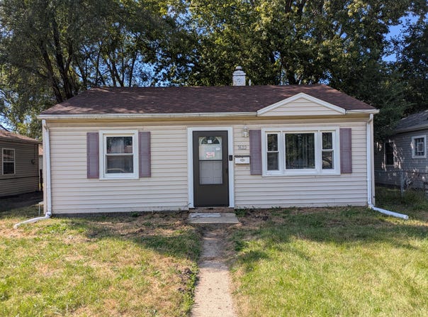 7622 Beech Avenue, Hammond, IN 46324