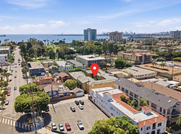 2075 E Appleton Street, Long Beach, CA 90803